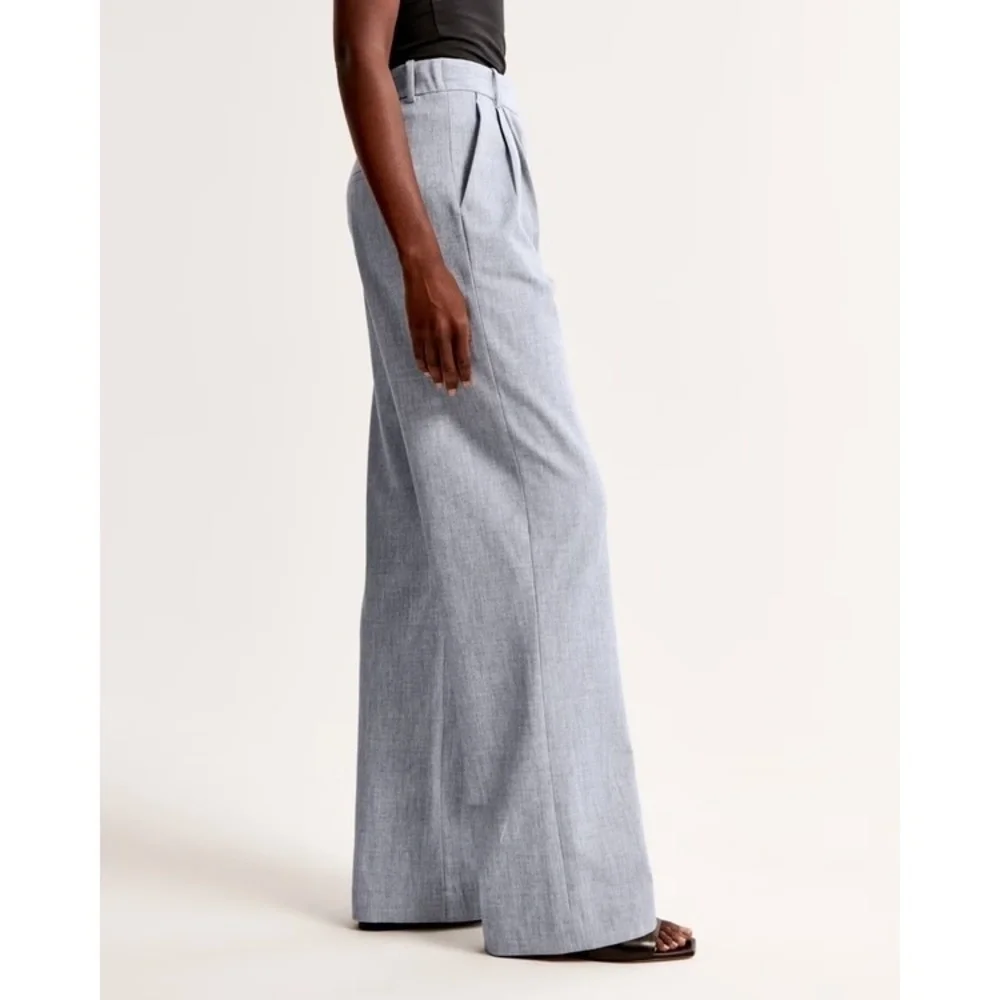 A&F Sloane Tailored Wide Leg Pant - Grey - 18